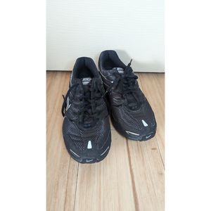 Nike Air Max Torch 4 Sneakers